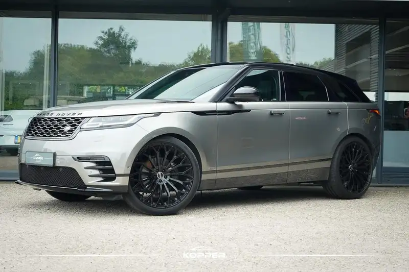 LAND ROVER Velar