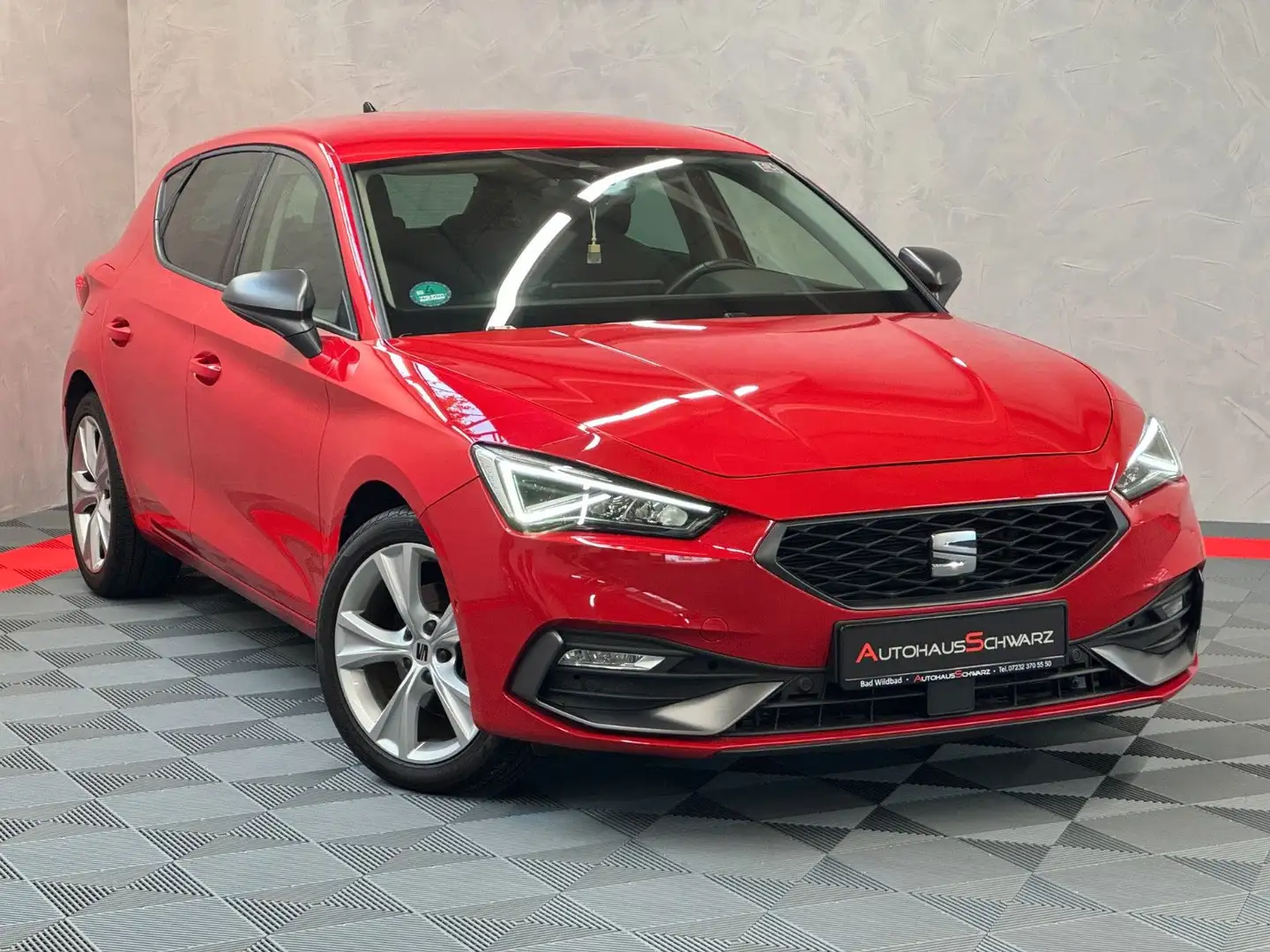 SEAT Leon FR LED Kamera ACC VirtCock SmartLink FahrAs Rouge - 1