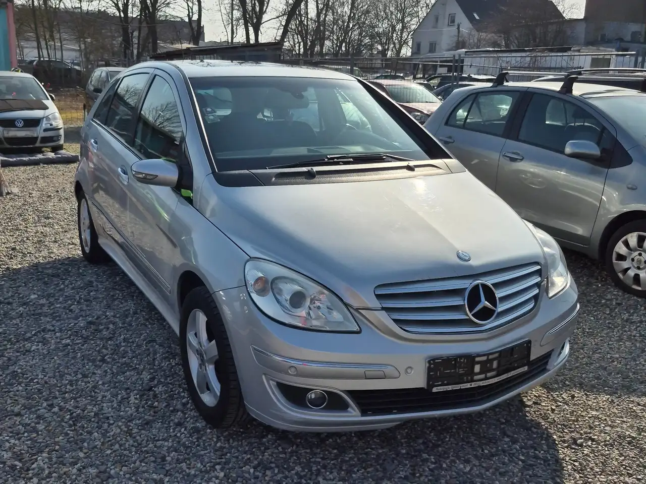 Mercedes-Benz B 170