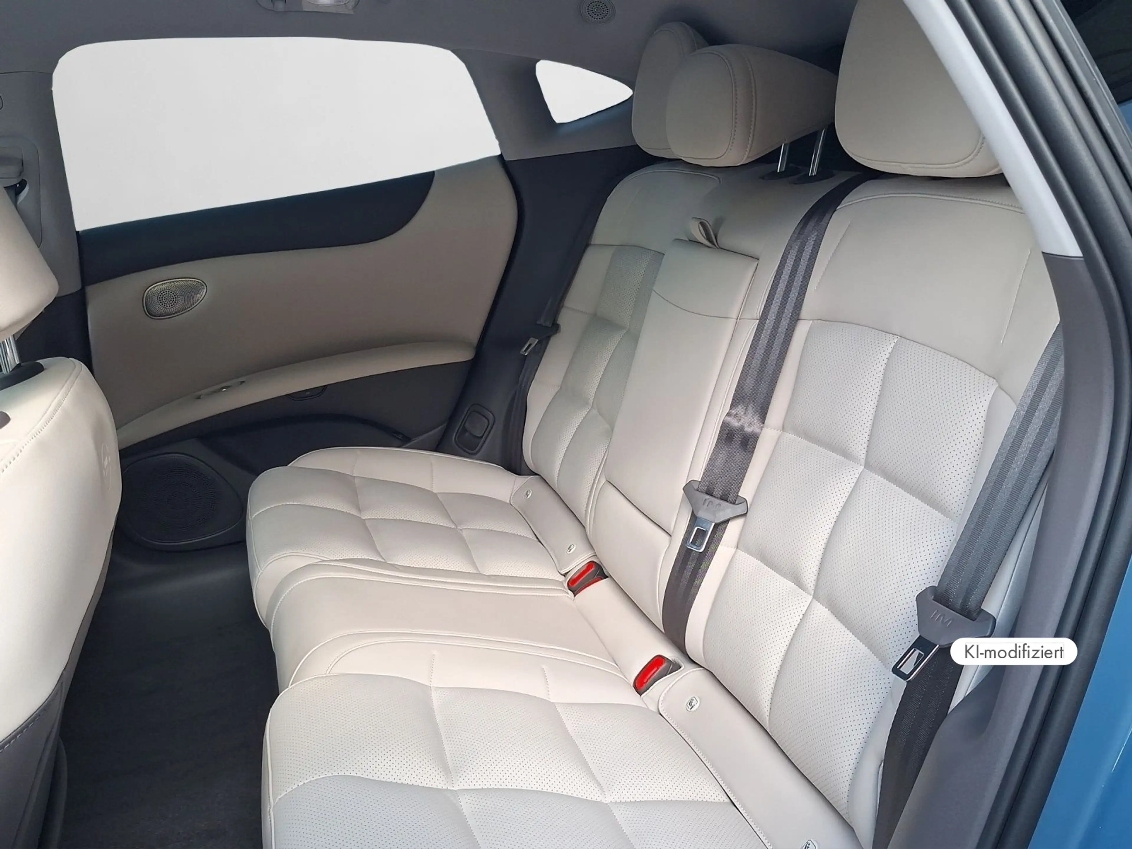 MG IM5 100kWh Premium — photo 14