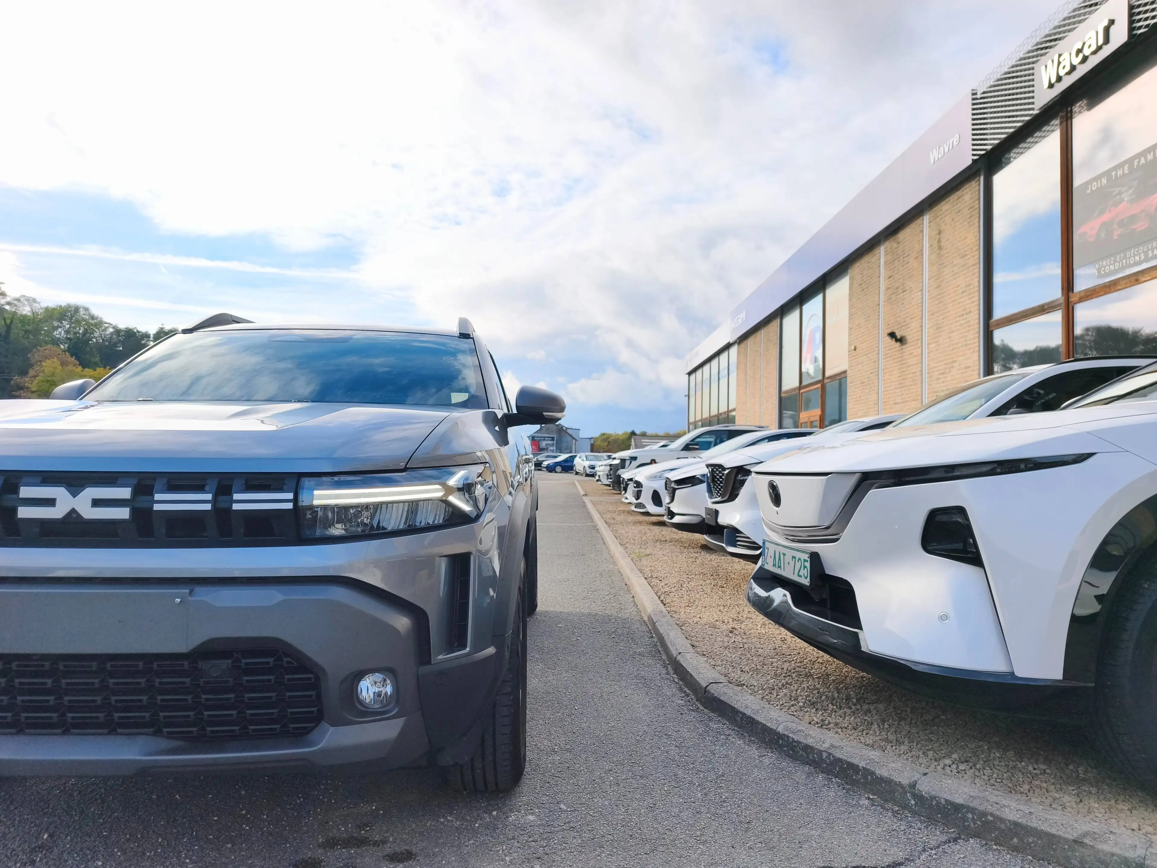 Dacia Duster 1.0 LPG *** GARANTIE *** GPS & Caméra — photo 4