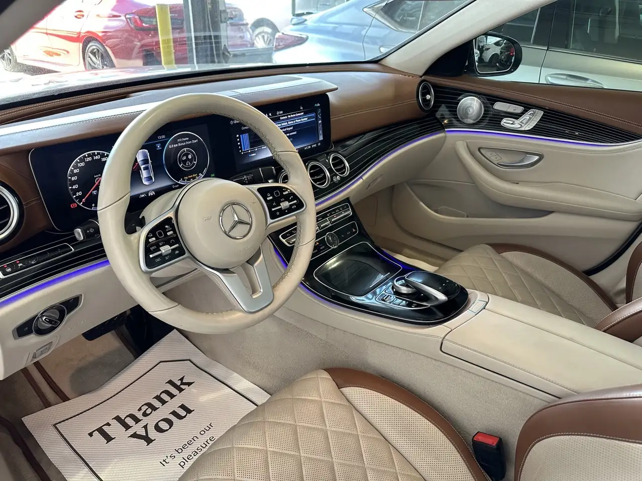 Mercedes-Benz E-Class photo Mercedes-Benz E-Class