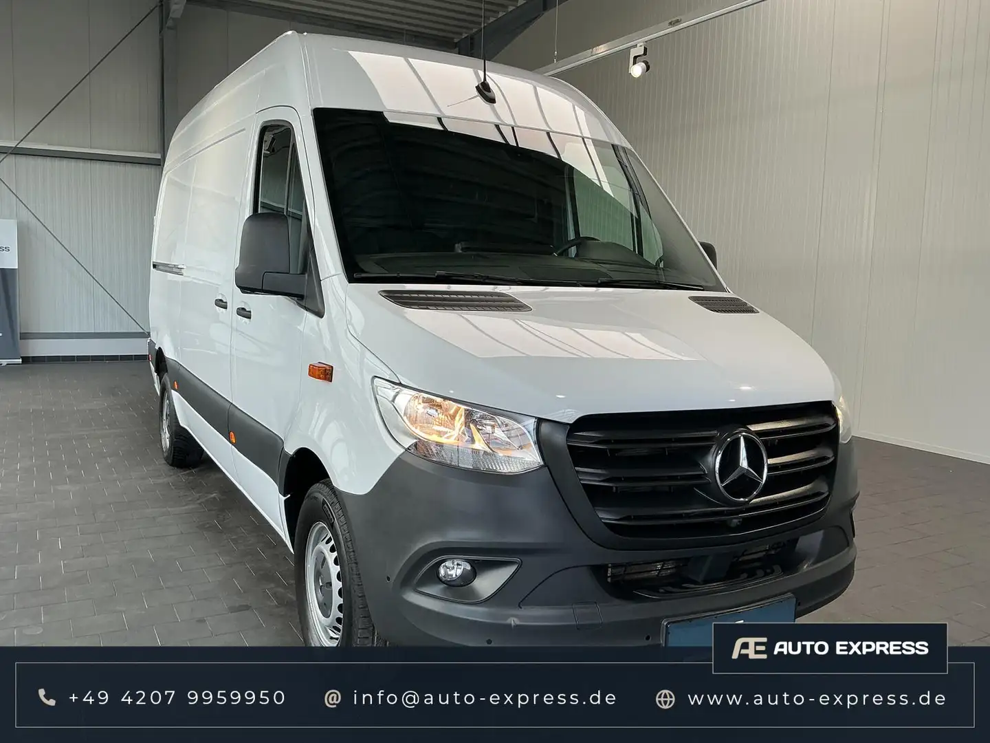 Mercedes-Benz Sprinter 317 L2/H2+360°Kamera+Schwingsitz+Navi Blanc - 1