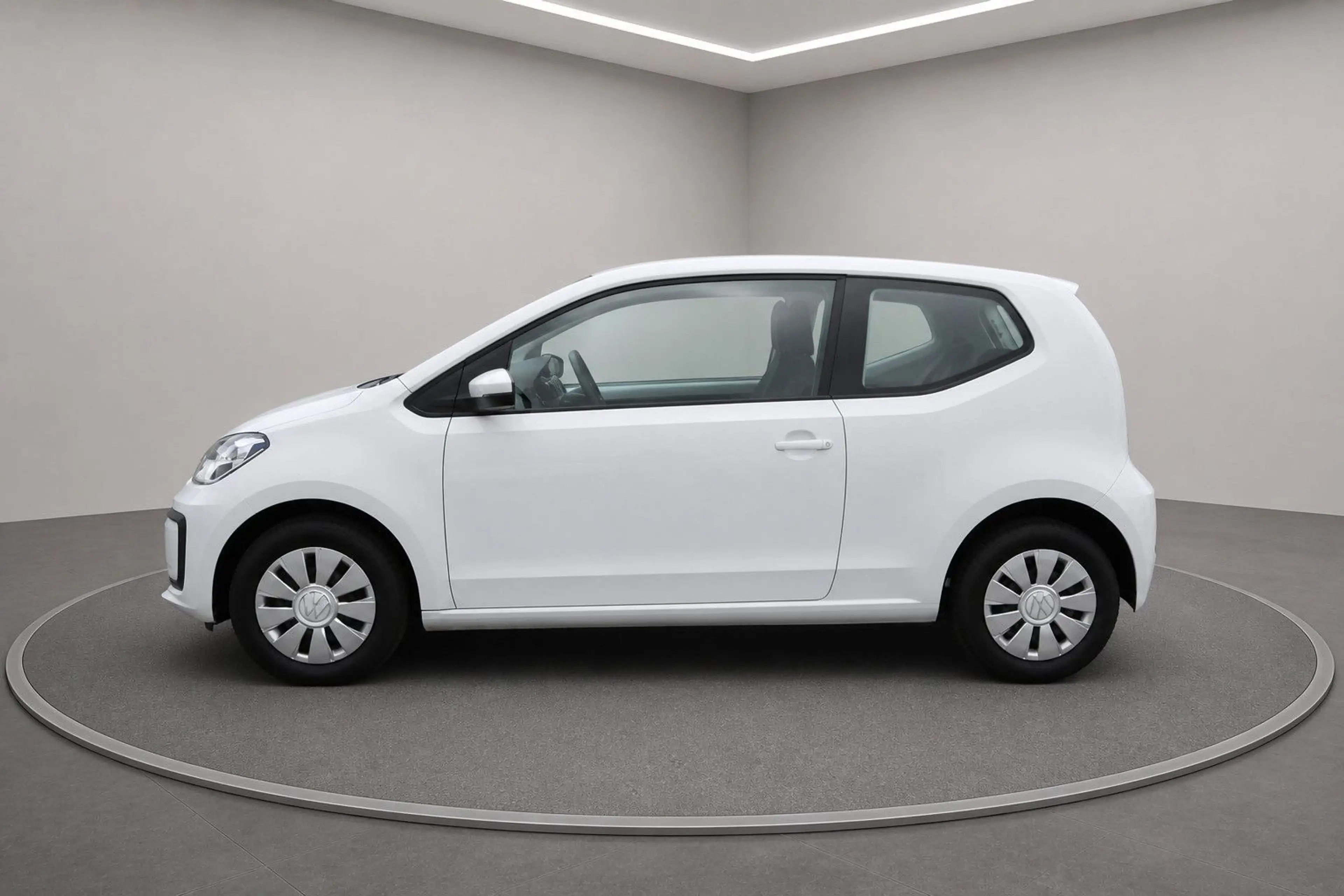 Volkswagen up! move up! /KLIMA/KAMERA/TEMPOMAT/ — photo 2