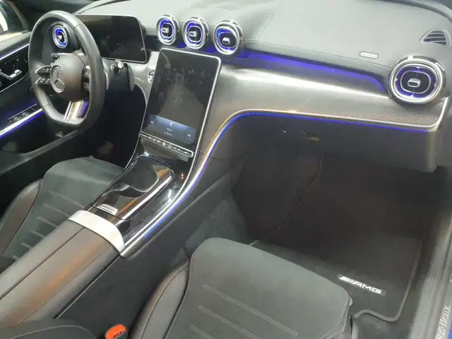 Mercedes-Benz C-Class view 9