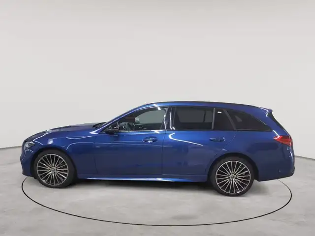 Mercedes-Benz C-Class view 6