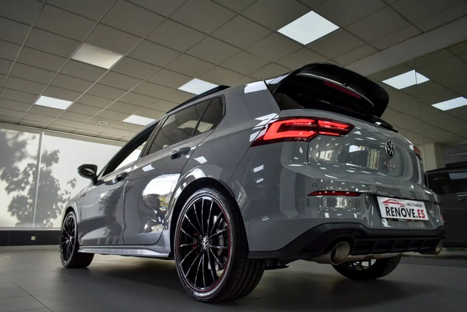 Volkswagen Golf GTI Clubsport 2.0 TSI 221kW (300CV) DSG Gris - 2