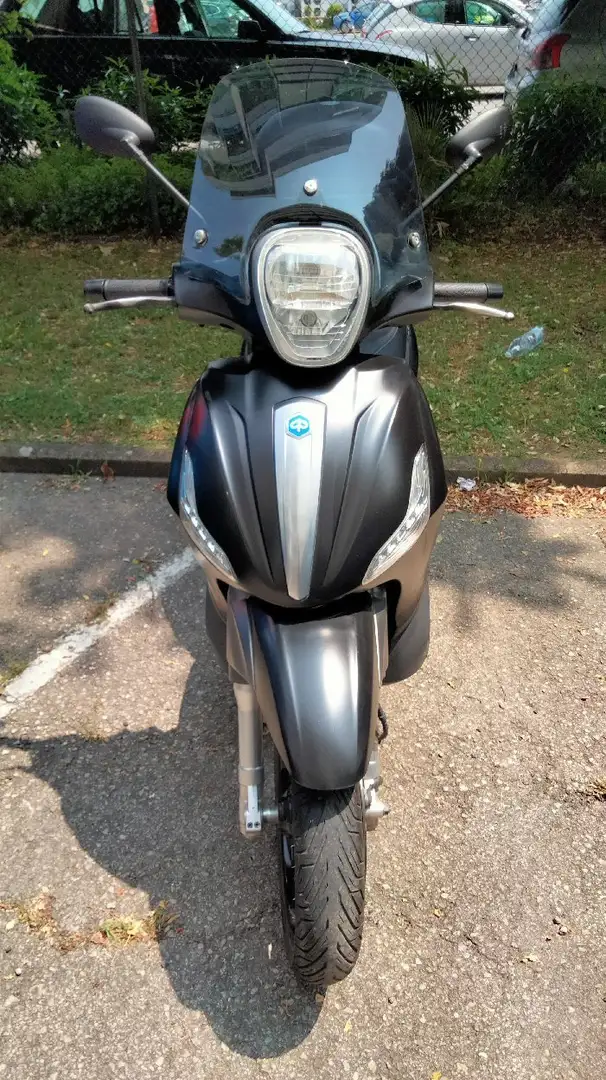 Piaggio Beverly 350 sport touring Černá - 1