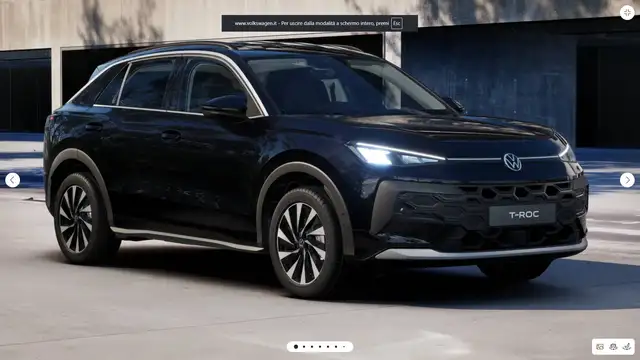 Volkswagen T-Roc view 11