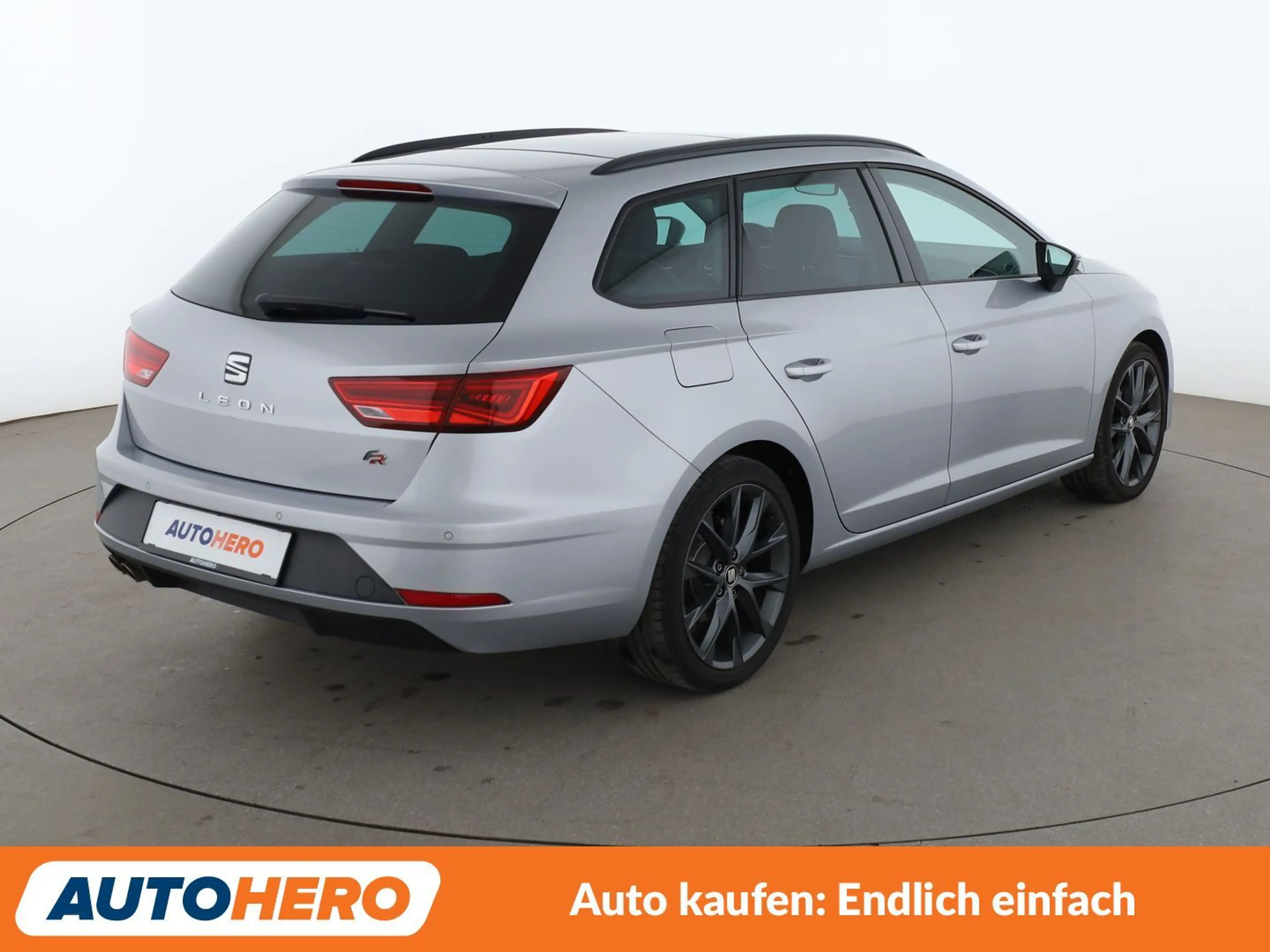 SEAT Leon 1.5 TSI ACT FR *NAVI*VC*LED*ACC*PDC*SHZ*ALU*KLIMA* — photo 6