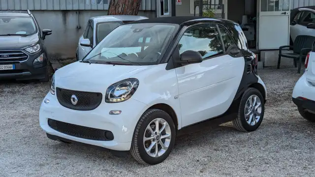 Smart Fortwo view 2