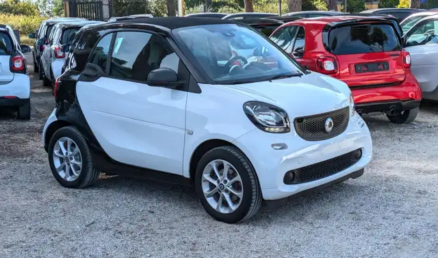 2018 Smart Fortwo in White for sale