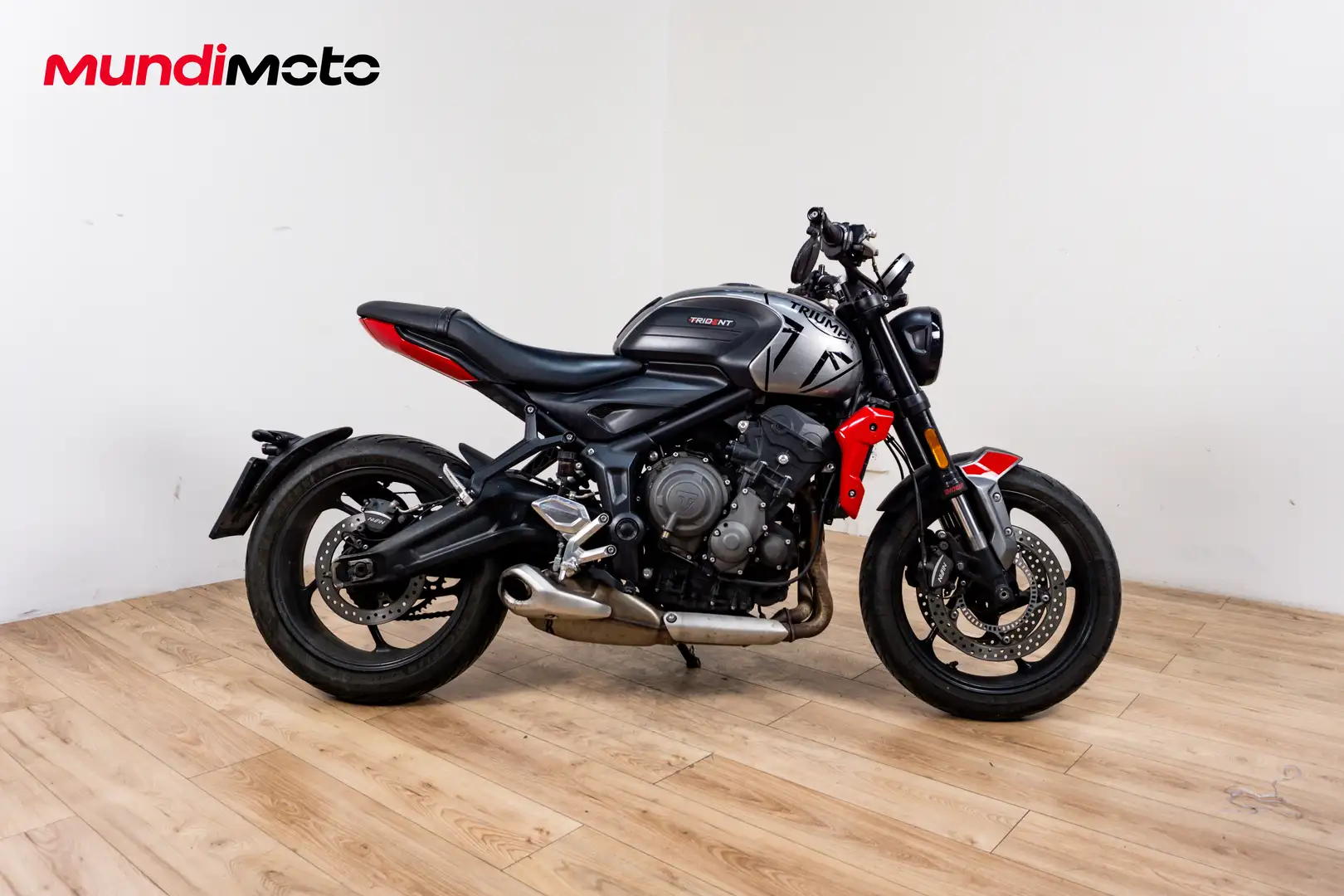 Triumph Trident 660 - 1