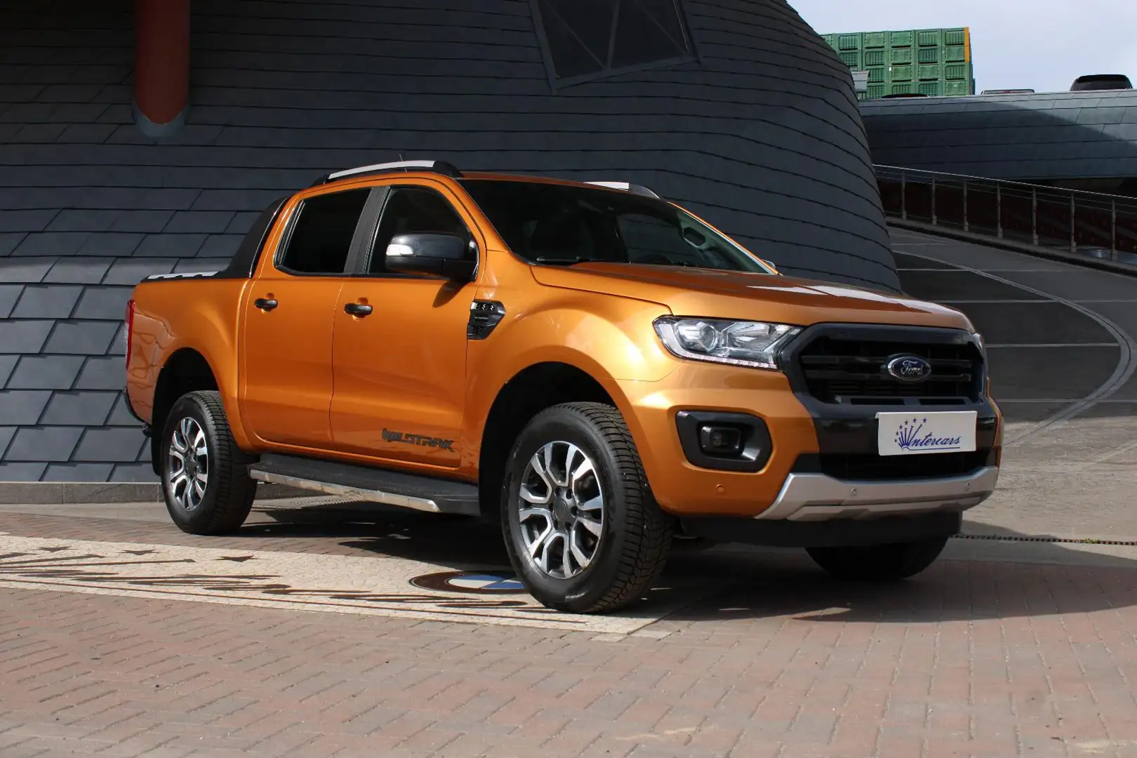 Ford Ranger 2.0 TDCi aut. 213CV DC Wildtrak 5 posti Naranja - 2