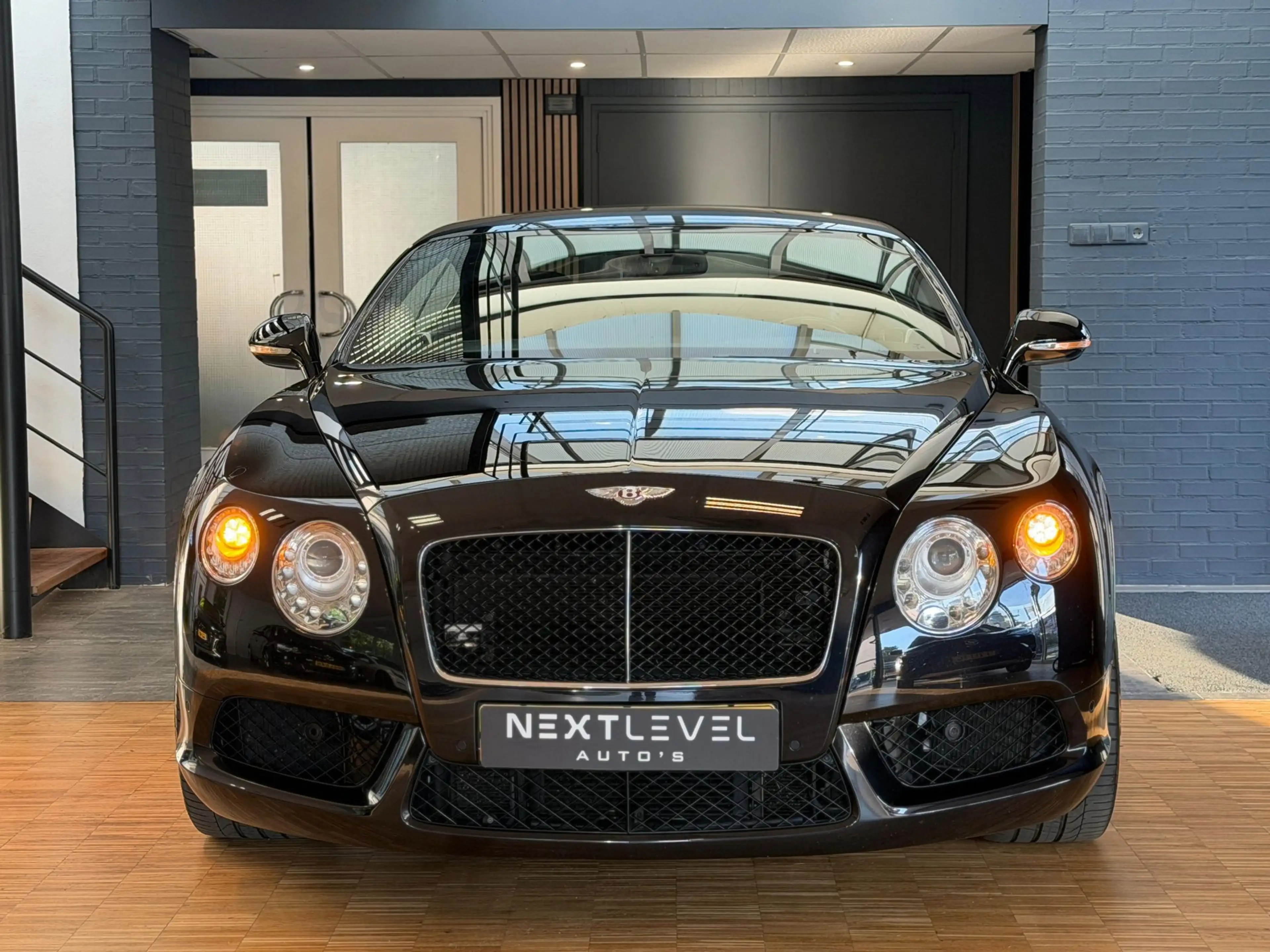Bentley Continental GT 4.0 V8 Coupé 507PK Airmatic Massage Keyless Ventil — photo 11