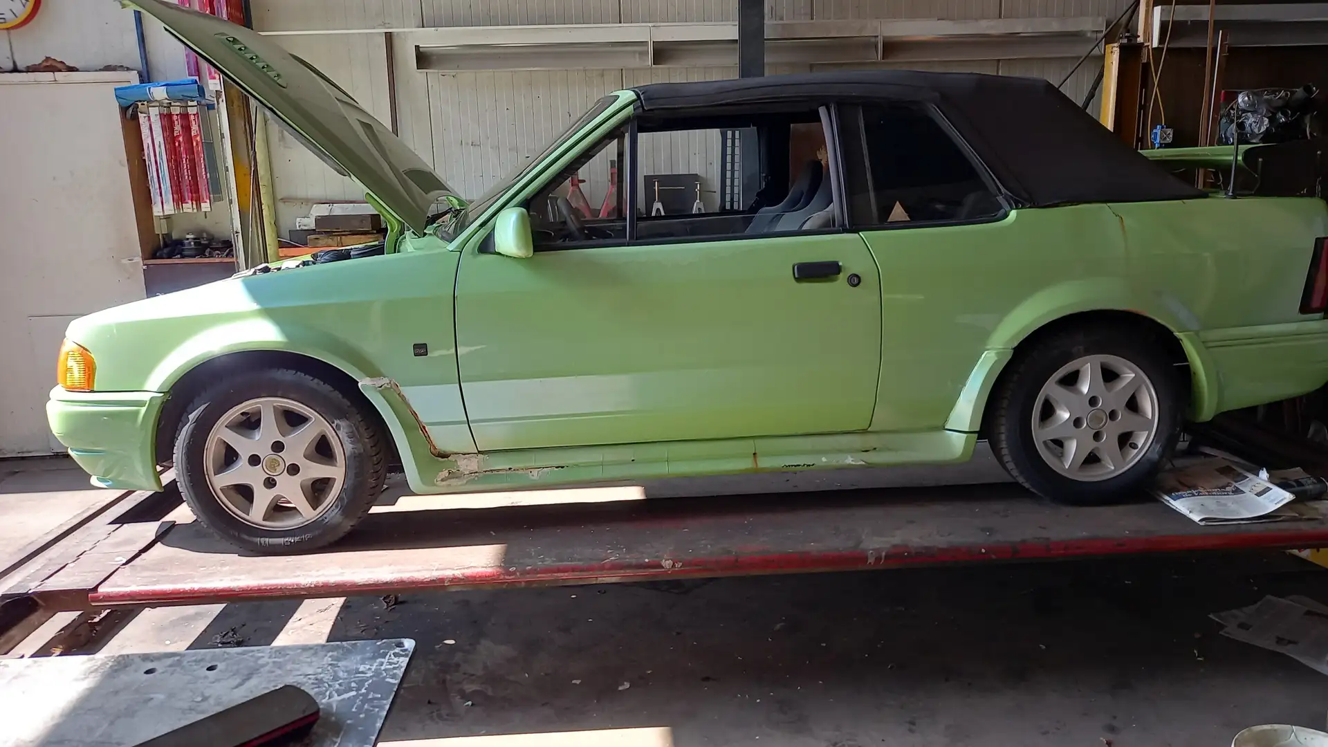 Ford Escort Escort 1.6 XR3 Inj. Groen - 1