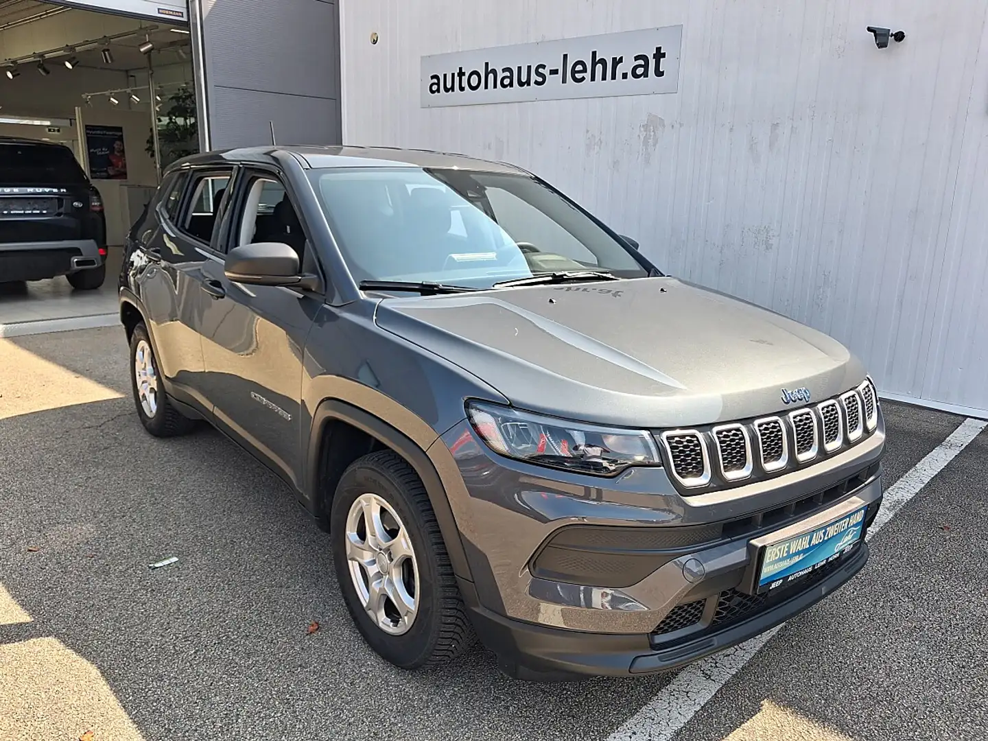 Jeep Compass 1.3 Multiair Sport T4 FWD 6MT Grau - 1