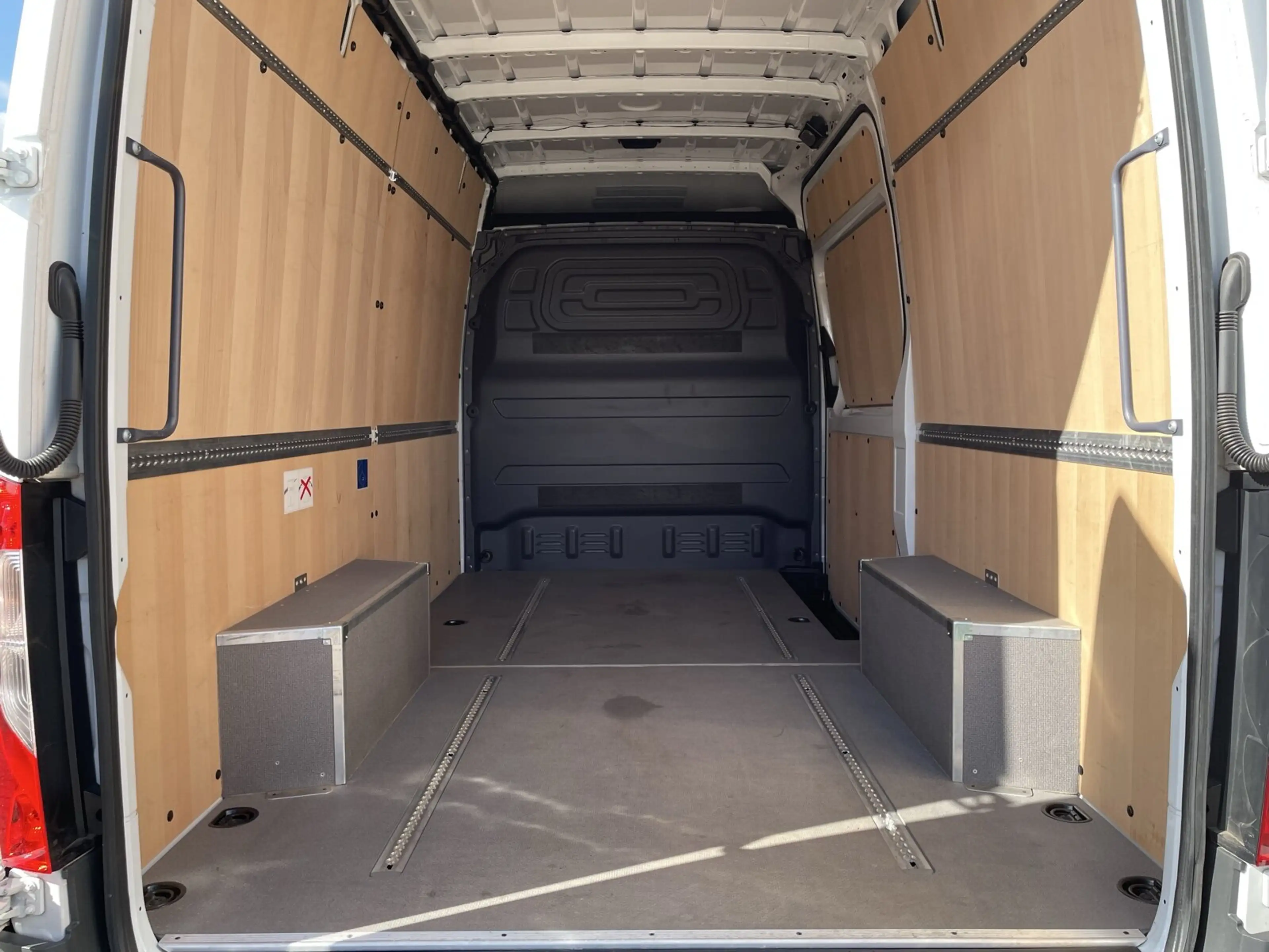 Mercedes-Benz Sprinter Sprinter 317 CDI Hochdach +Pro+Basic+Navi+Autom. — photo 9