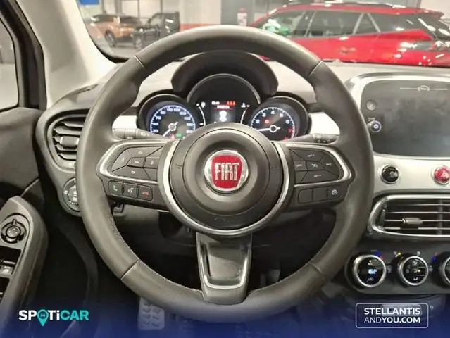 Fiat 500x view 13