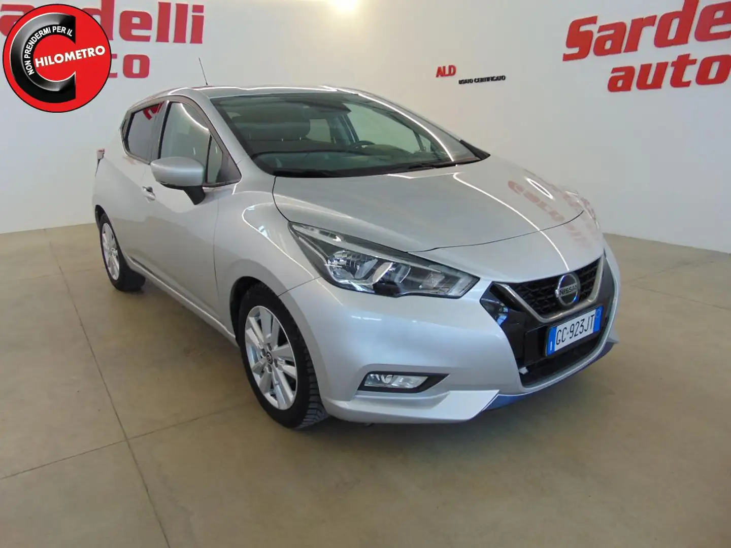Nissan Micra IG-T 100 Xtronic 5 porte N-Connecta Automatica Argento - 2