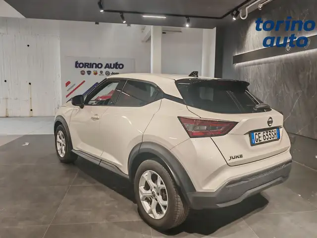 Nissan Juke view 5