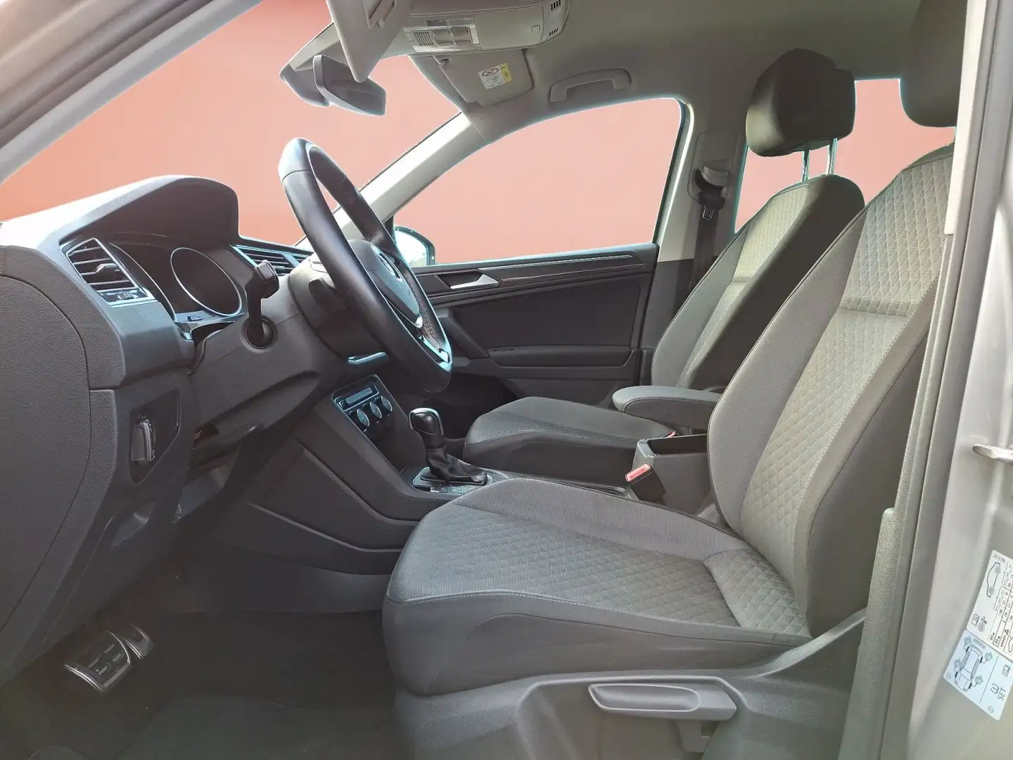 Volkswagen Tiguan 1.5 TSI DSG *UNITED* #Navi #Climatronic # Silber - 2