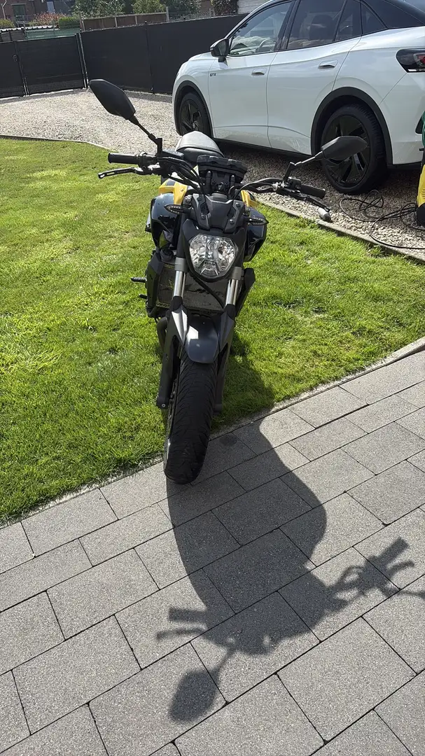 Yamaha MT-07 speciale editie - 1