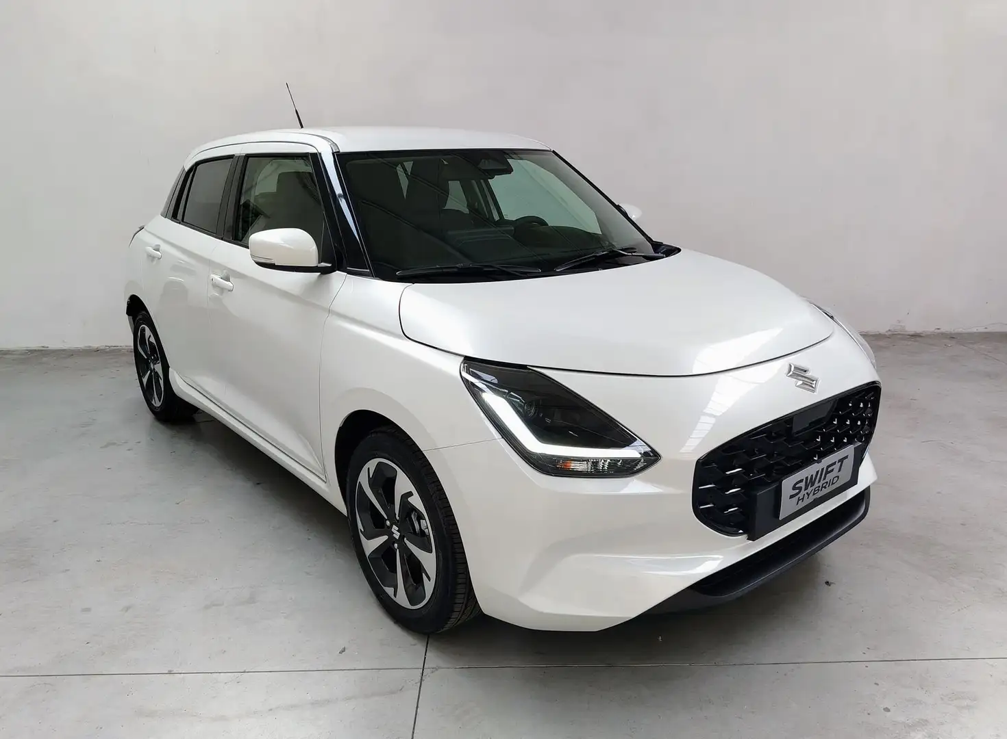 Suzuki Swift 1.2 Hybrid Top Wit - 2