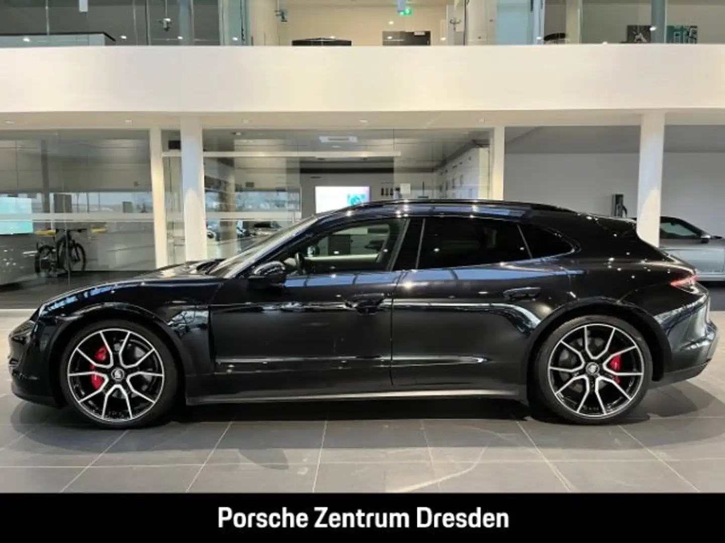 Porsche Taycan 4S Sport Turismo*Bose*Performancebat. Schwarz - 2