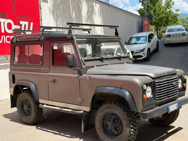 Land Rover Defender Defender 90 2.0l