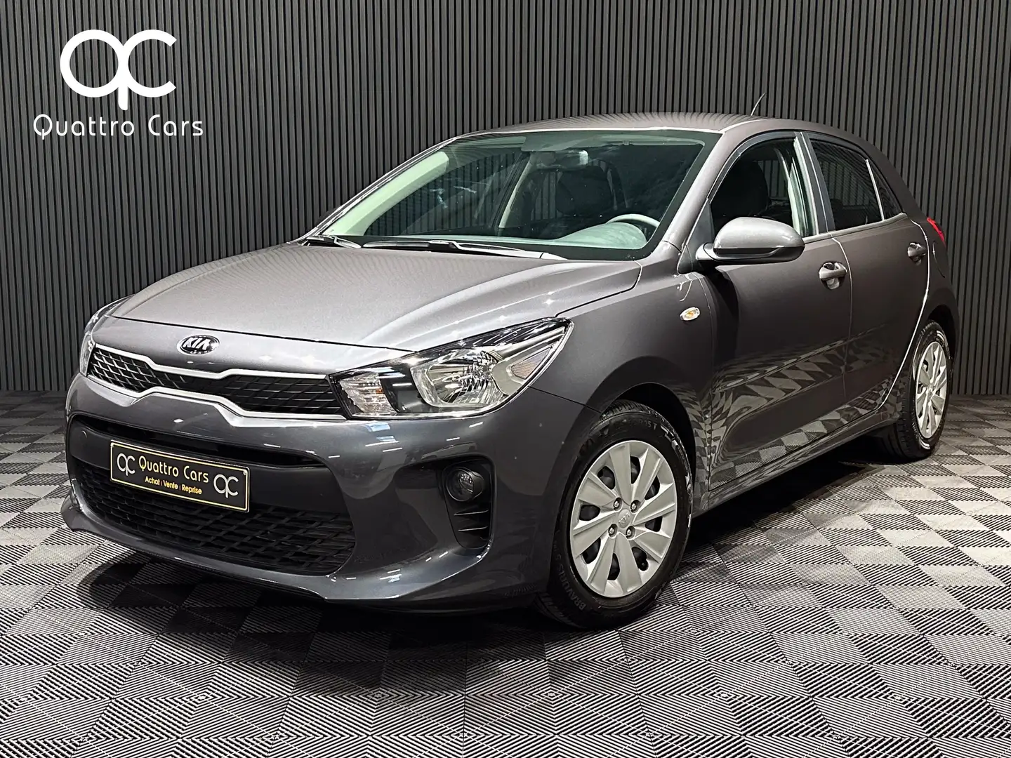 Kia Rio 1.2i - Camera - Car play - Gps - 1ere Main Grijs - 1