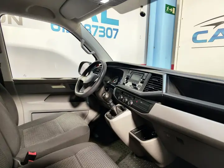 Volkswagen Transporter 2021, foto 36