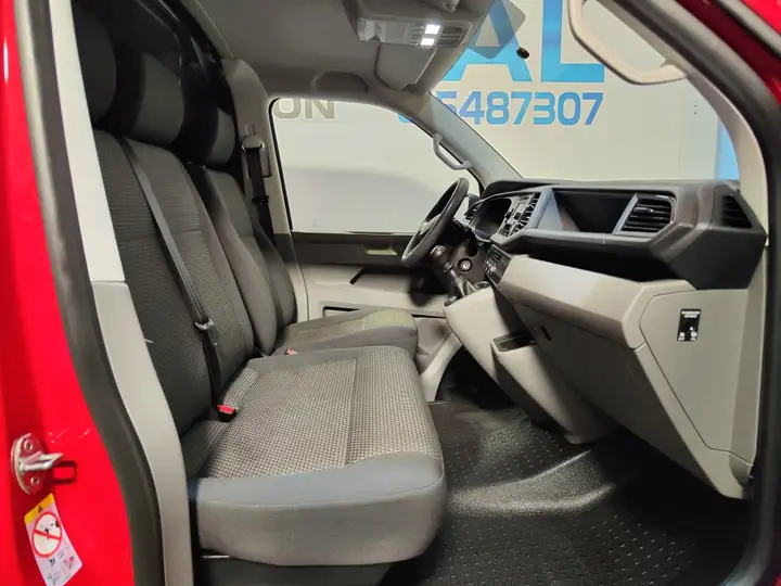 Volkswagen Transporter 2021, foto 35