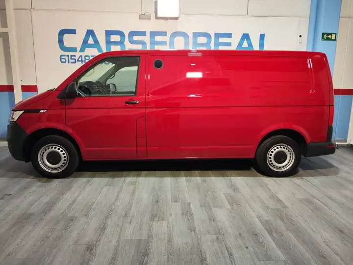 Volkswagen Transporter 2021, foto 2