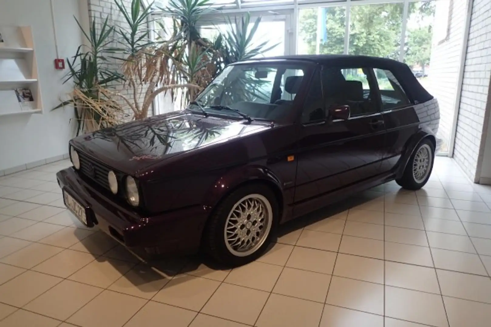Volkswagen Golf I Cabriolet Genesis 1,8 3.Hand - 1