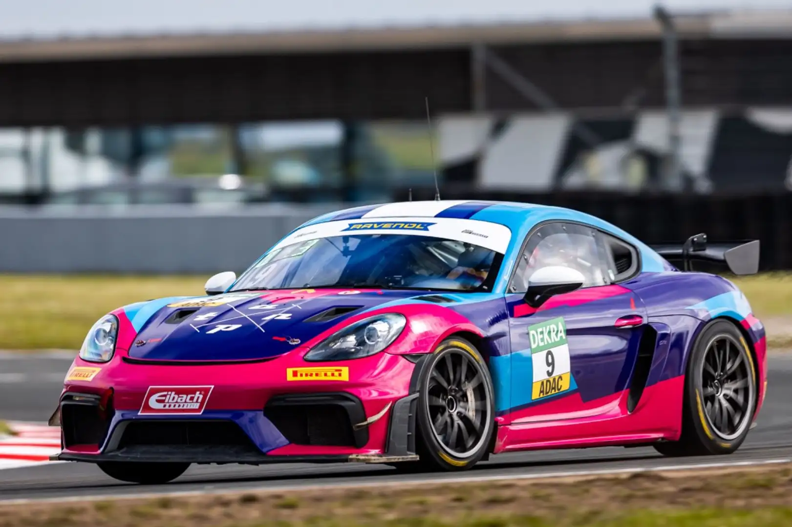 Porsche Cayman 718 Cayman GT4 RS Clubsport Rennwagen Race car Bílá - 1