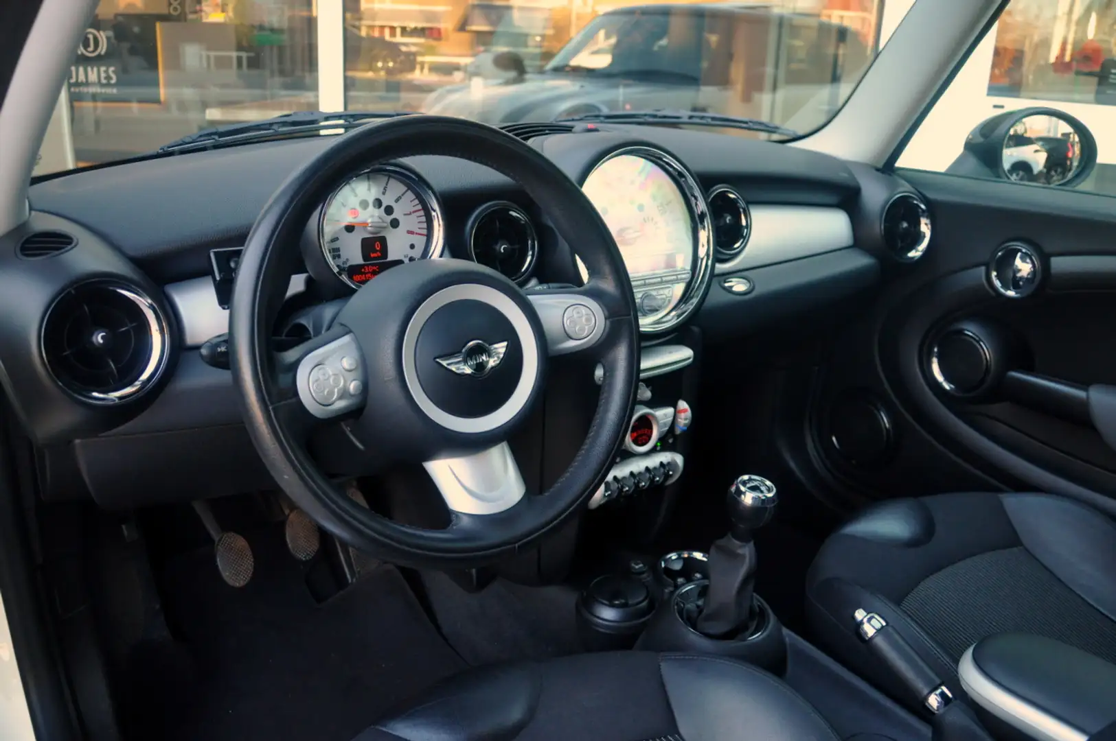 MINI Cooper Mini 1.6 Pepper | Panoramadak | Zeer nette staat! Blanc - 2