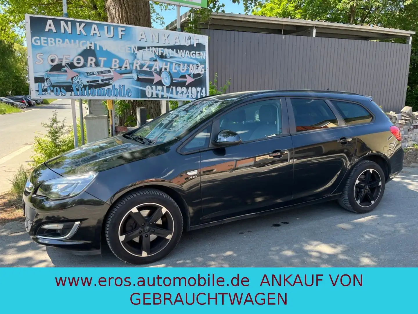 Opel Astra J Sports Tourer Active Noir - 1