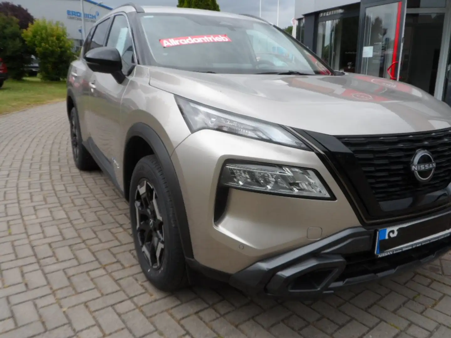 Nissan X-Trail e-Power e-4orce N-Trek Allrad Gris - 2