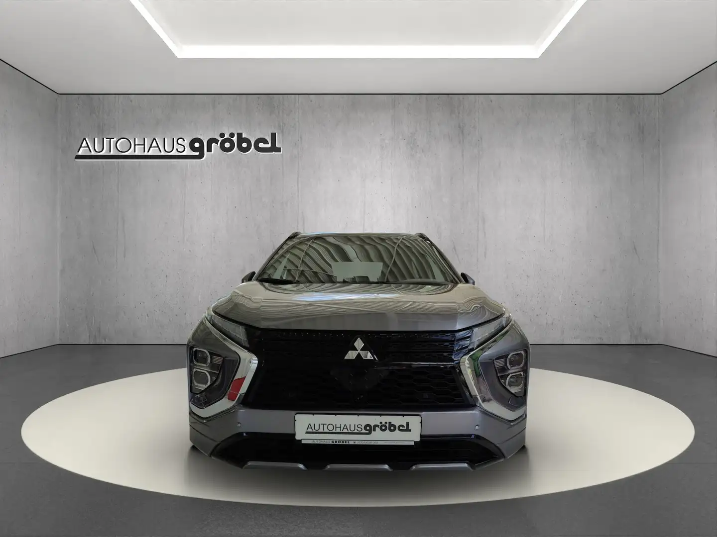 Mitsubishi Eclipse Cross 2.4 PHEV Select Allrad Grau - 2