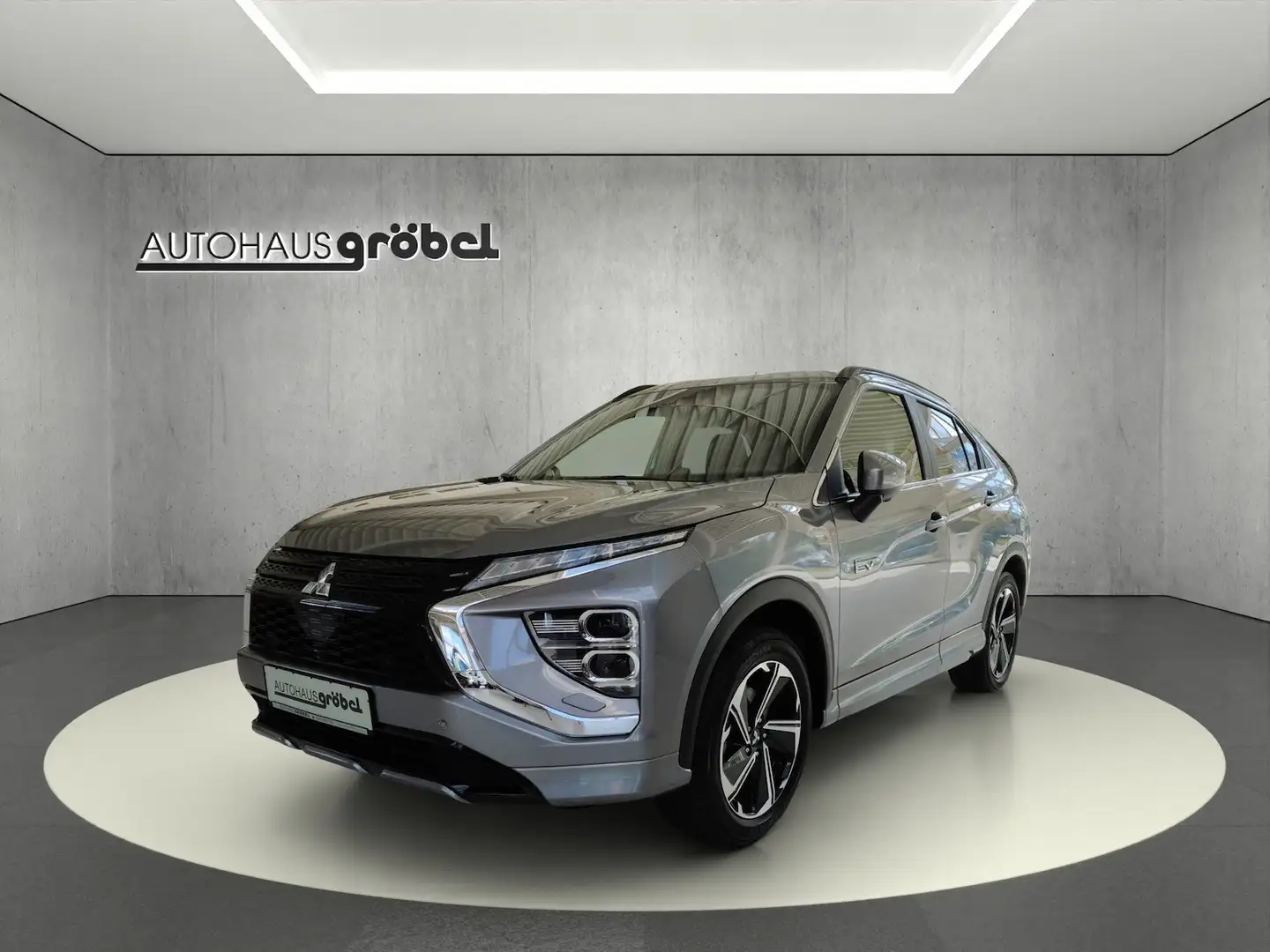 Mitsubishi Eclipse Cross 2.4 PHEV Select Allrad Grau - 1