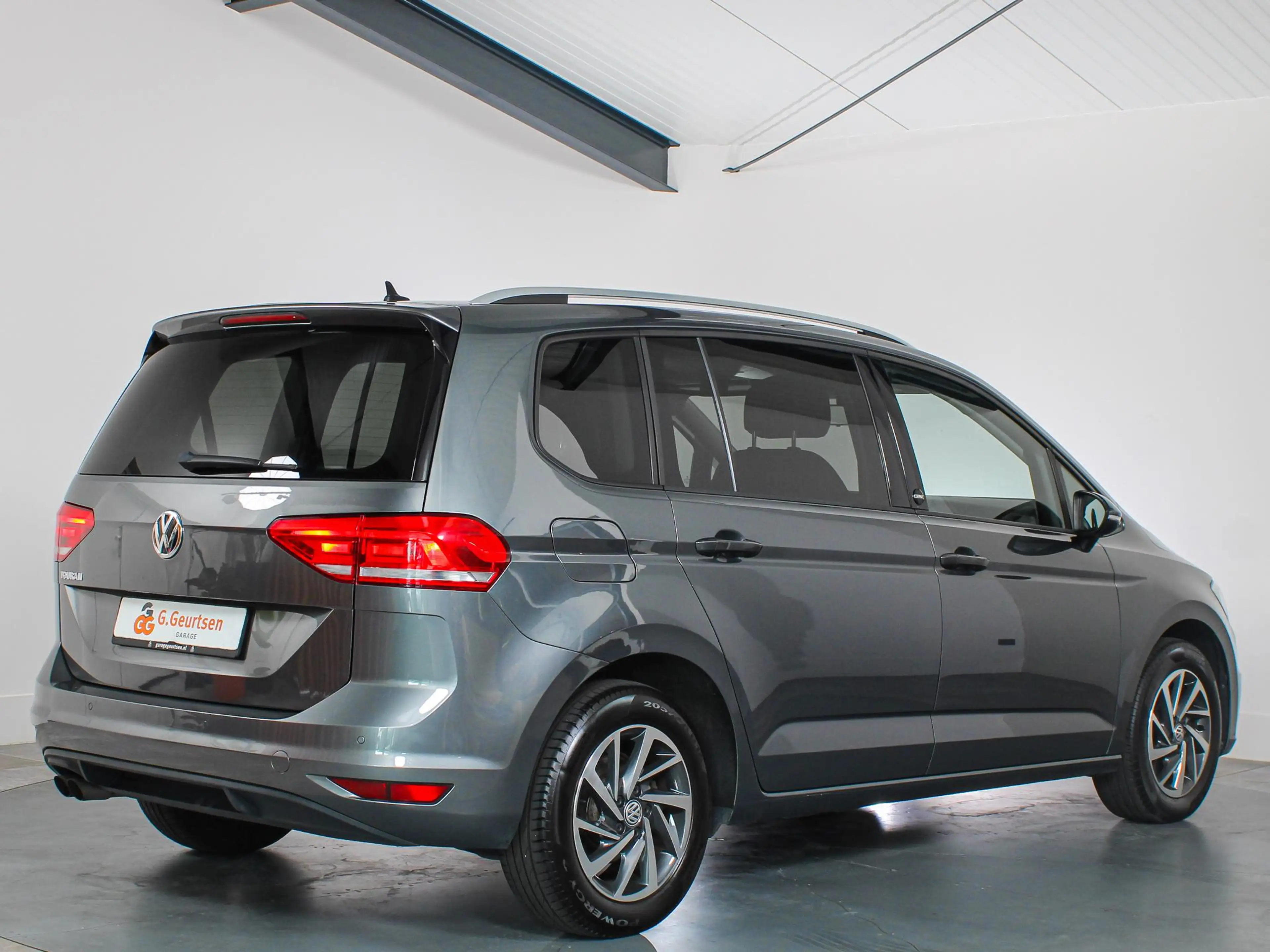 Volkswagen Touran 1.4 TSI Connected Series 7-Persoons Navigatie, ACC — photo 2