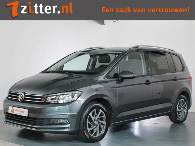 Volkswagen Touran 1.4 TSI Connected Series 7-Persoons Navigatie, ACC