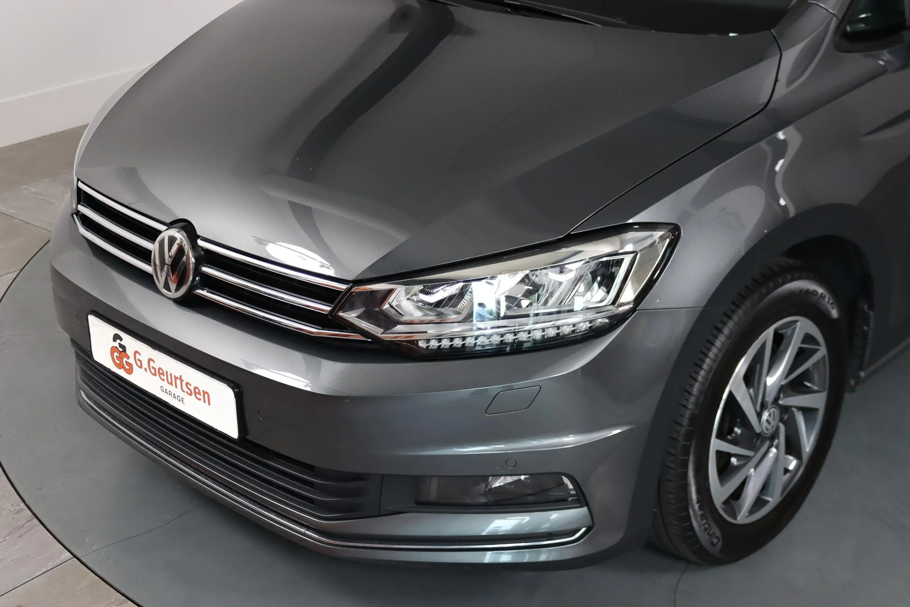 Volkswagen Touran 1.4 TSI Connected Series 7-Persoons Navigatie, ACC — photo 7
