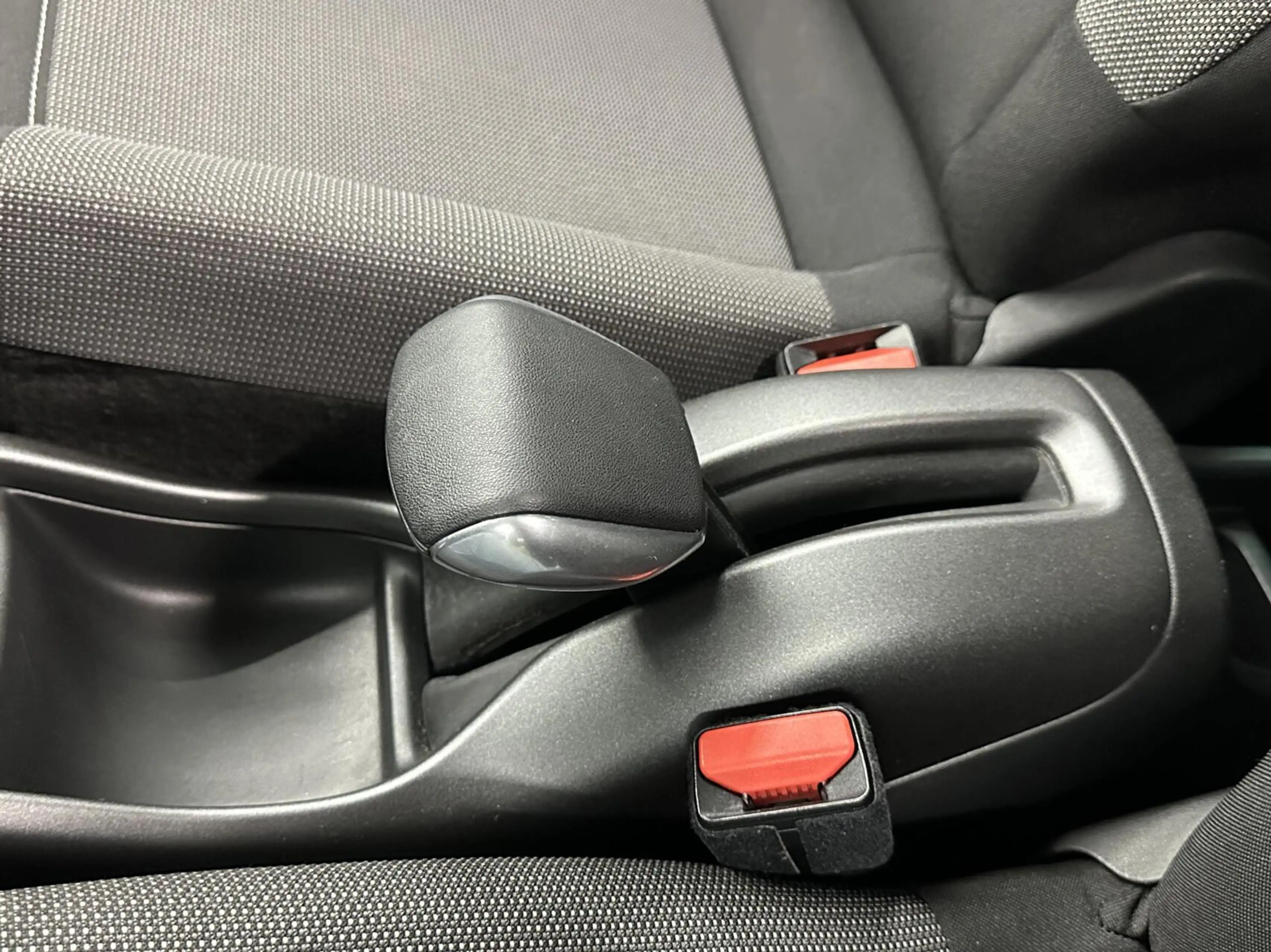 Citroen C3 Aircross 1.2 PureTech S&S Business PANO NAVI TREKHAAK CRUIS — photo 45