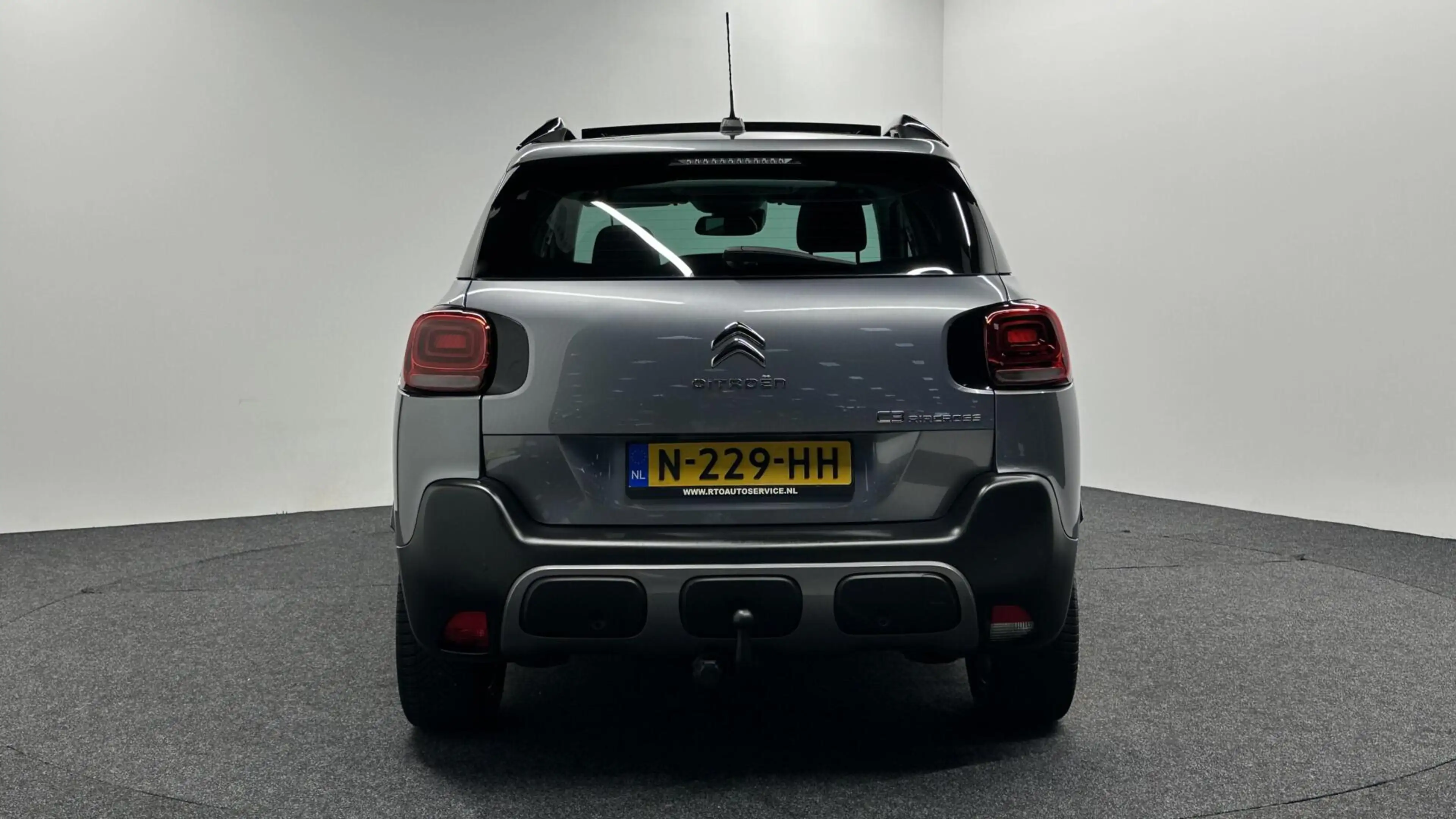 Citroen C3 Aircross 1.2 PureTech S&S Business PANO NAVI TREKHAAK CRUIS — photo 7