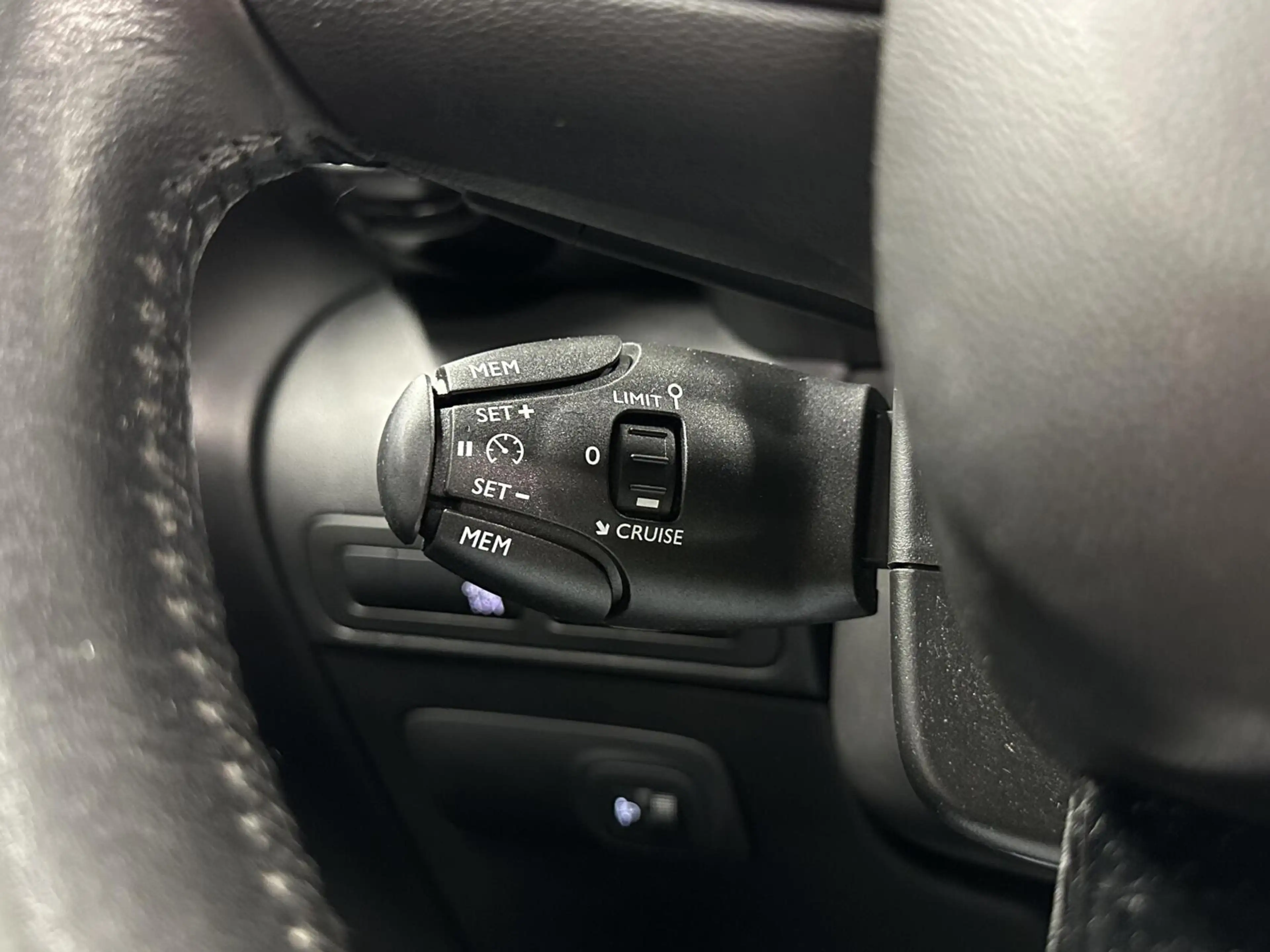 Citroen C3 Aircross 1.2 PureTech S&S Business PANO NAVI TREKHAAK CRUIS — photo 24