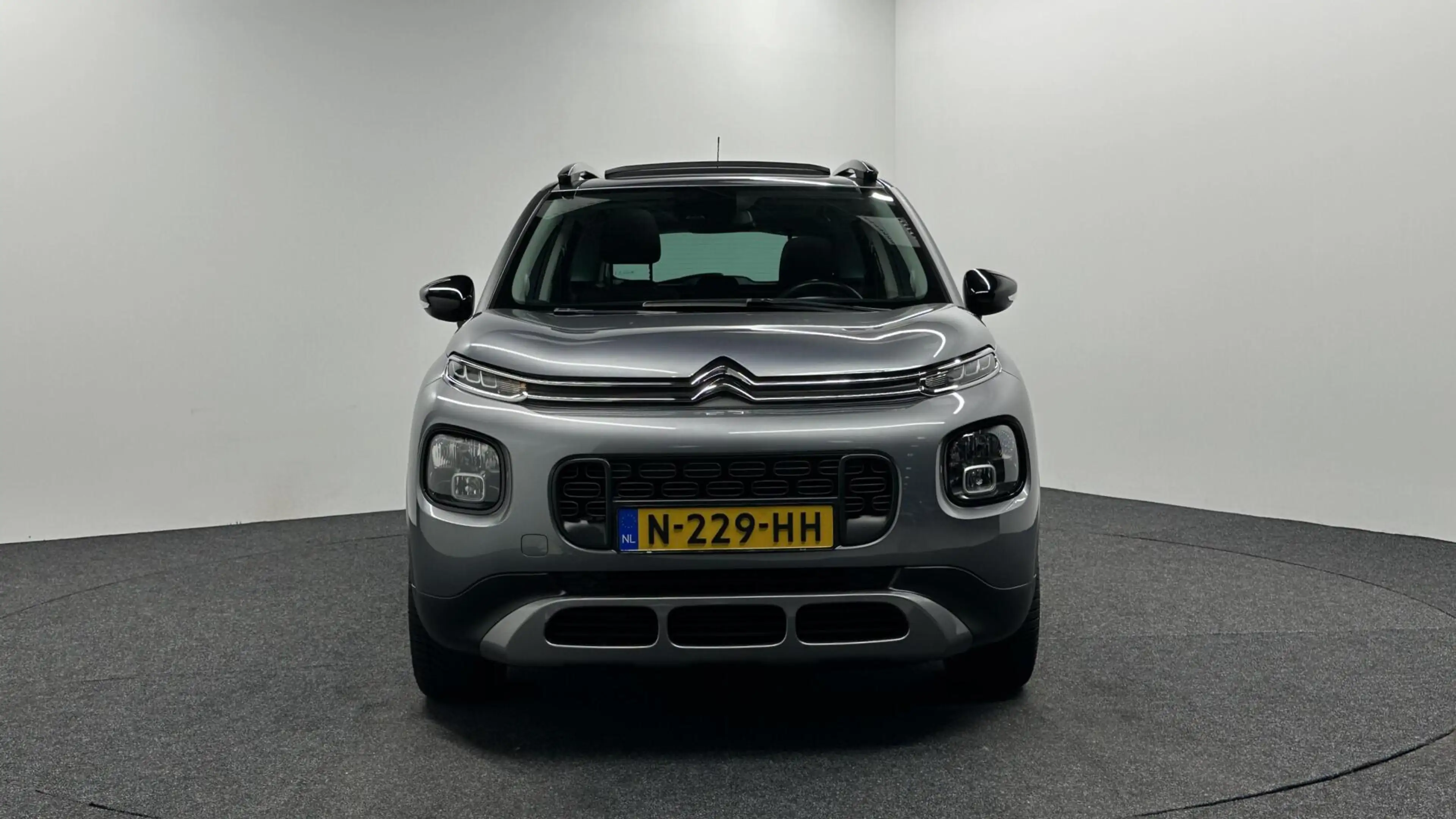 Citroen C3 Aircross 1.2 PureTech S&S Business PANO NAVI TREKHAAK CRUIS — photo 6