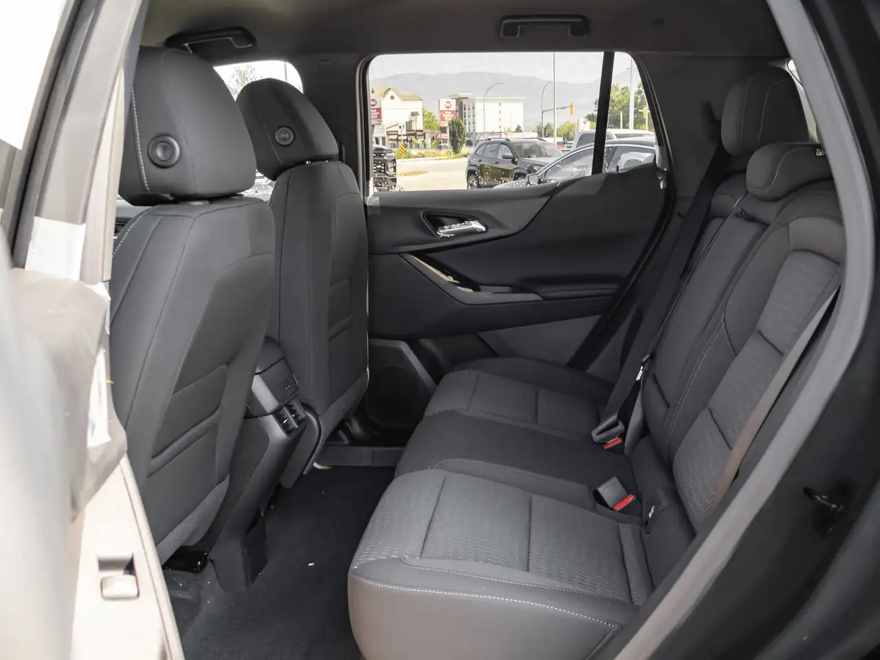 Chevrolet Equinox снимка Chevrolet Equinox