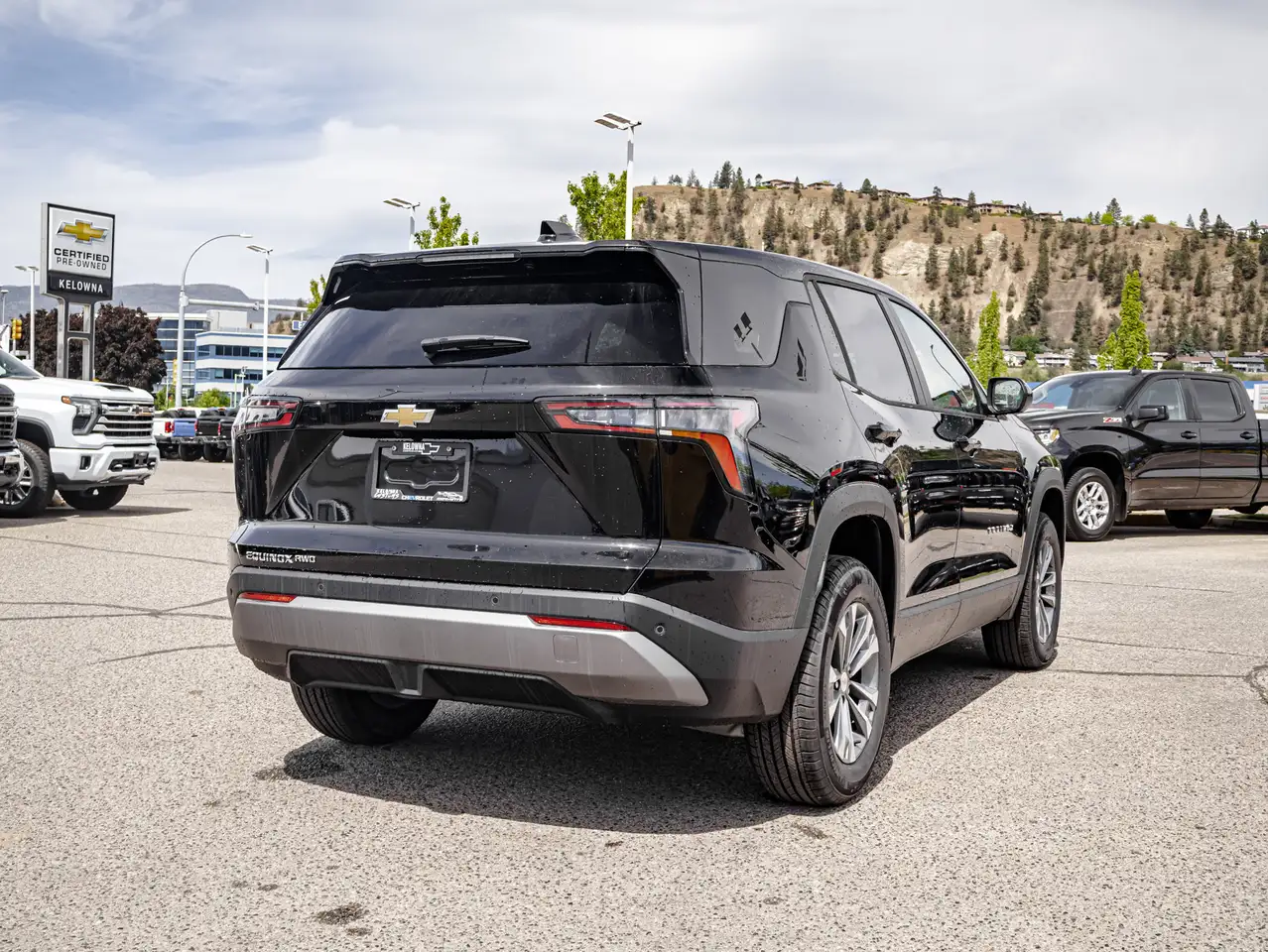 Chevrolet Equinox снимка Chevrolet Equinox